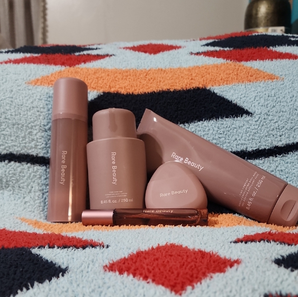 Rare Beauty Blush Collection - Soft Pink